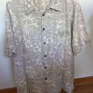 XL Roundtree and York Silk Cotton Button Down